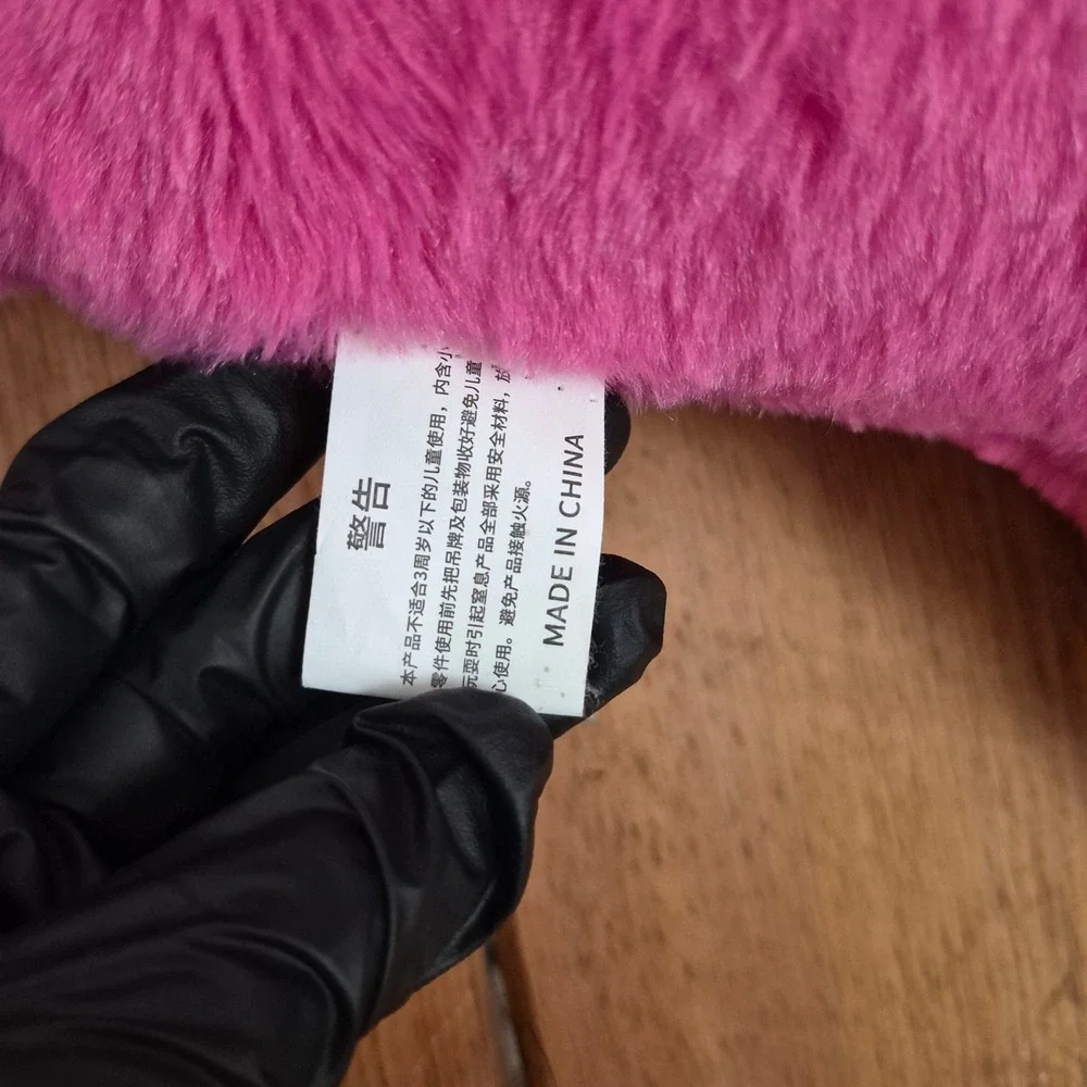 N/A plush pink